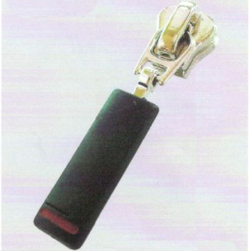 D5100JHA-5號自動橡膠掛片拉鏈頭口